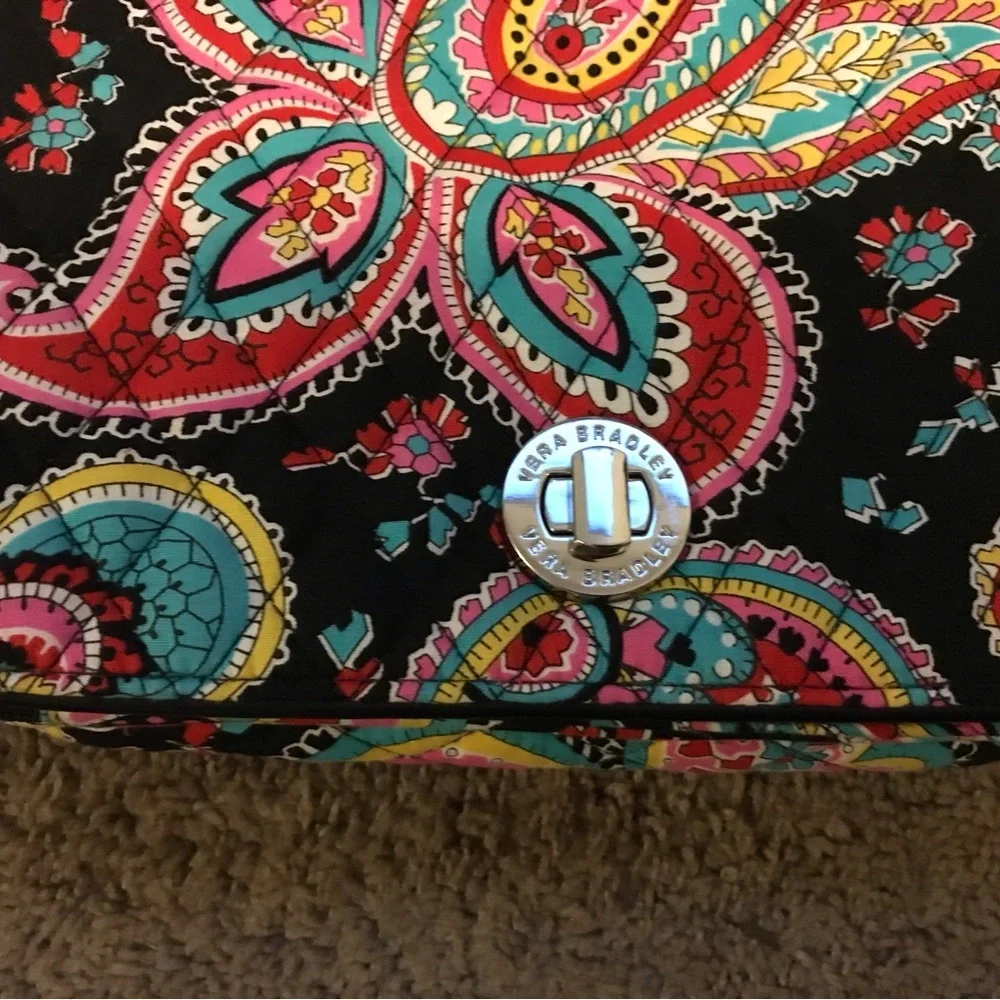 NWOT Vera Bradley Multicolor Paisley Crossbody bag turn lock